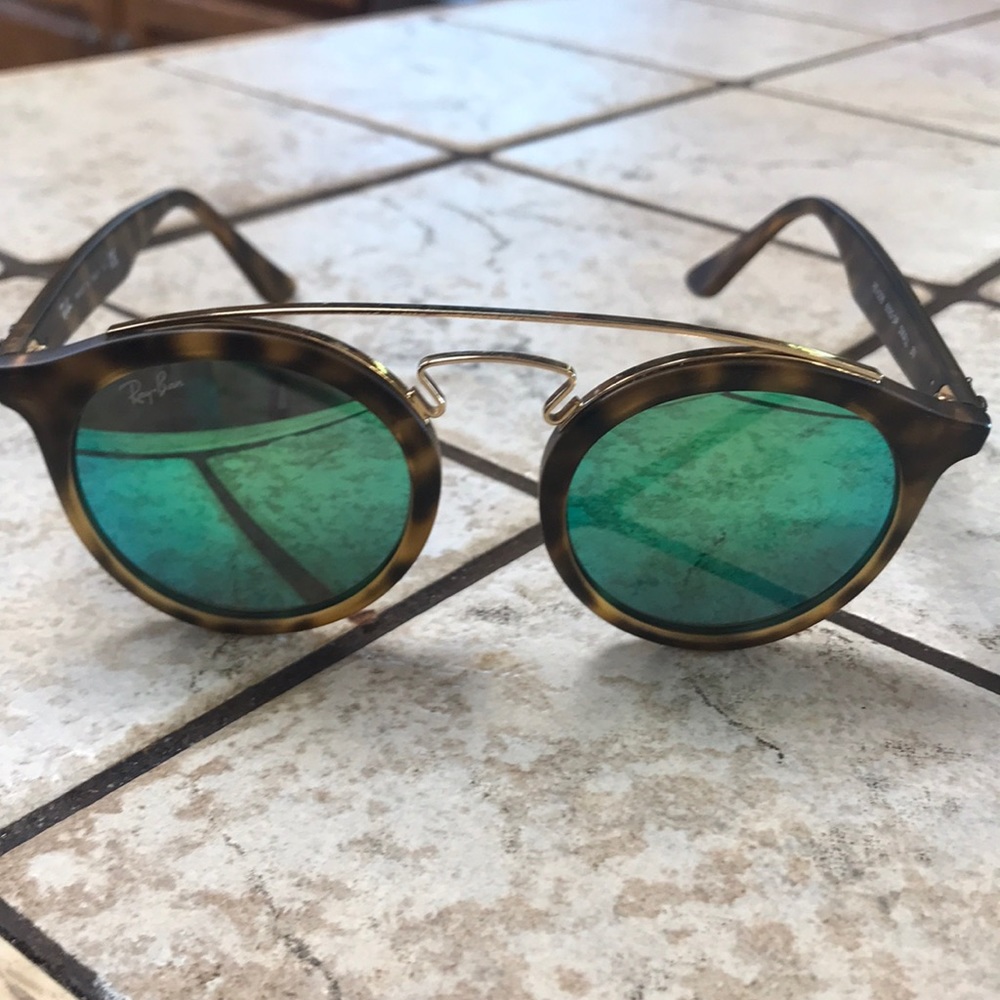 Ray ban sunglasses
